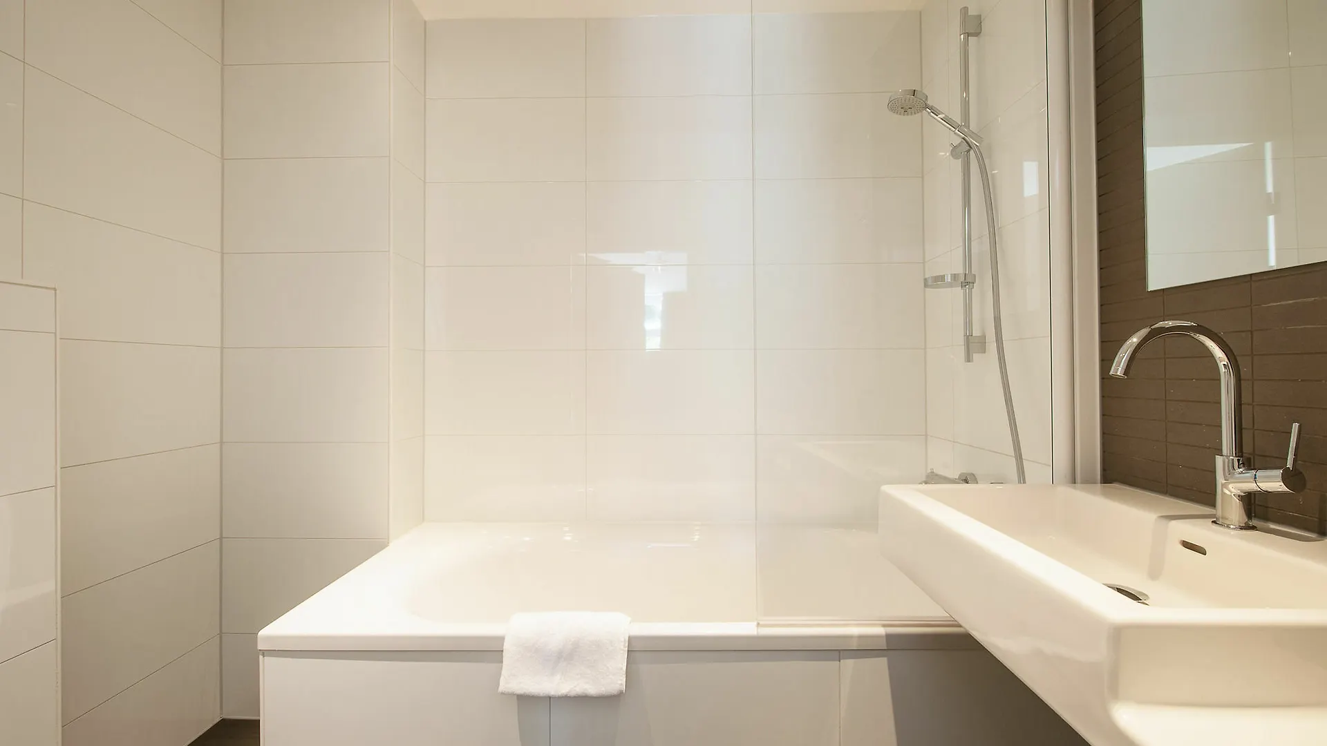 Museumpark Apartments ロッテルダム 0*,  オランダ